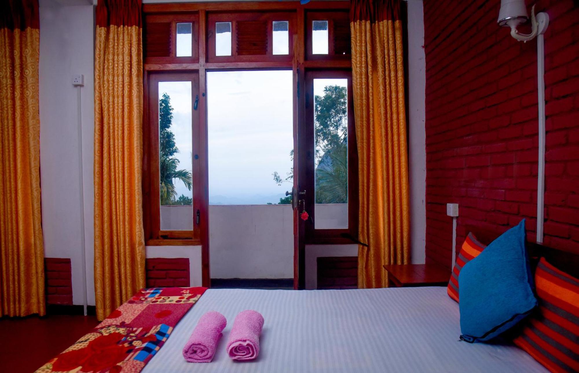 エッラ Eco Salient View Bed & Breakfast エクステリア 写真