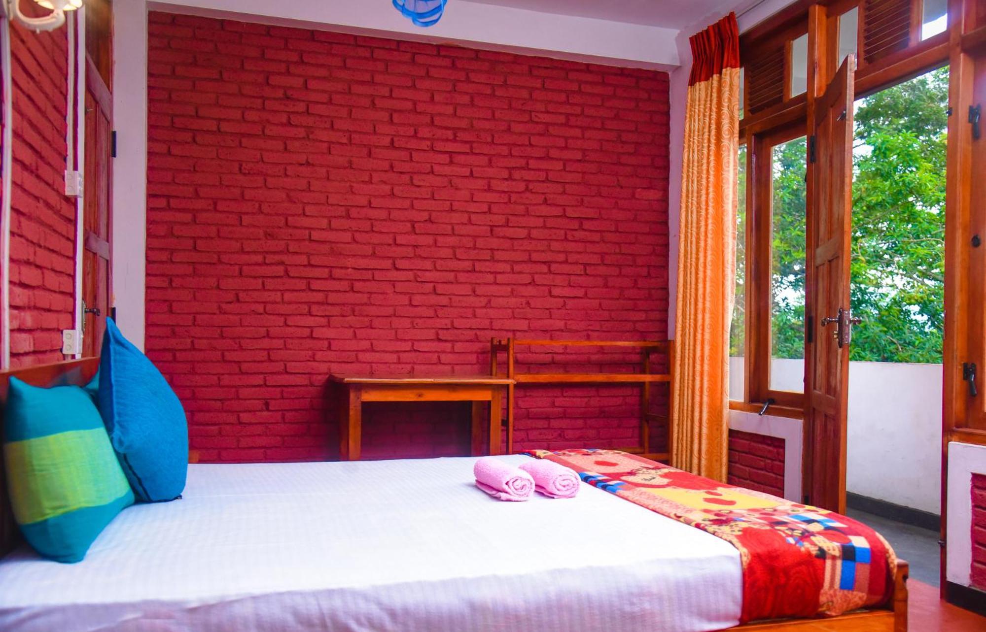 エッラ Eco Salient View Bed & Breakfast エクステリア 写真