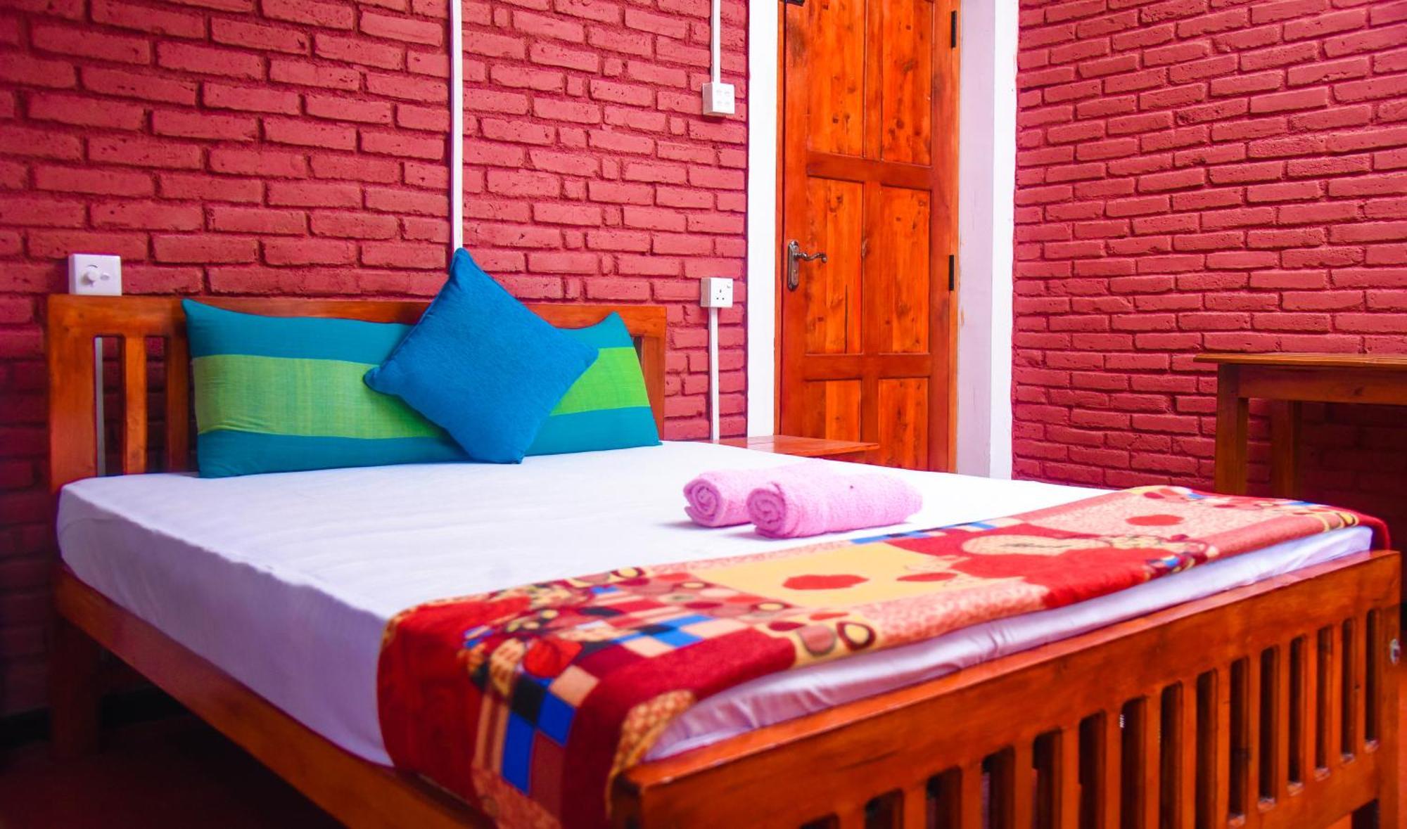エッラ Eco Salient View Bed & Breakfast エクステリア 写真