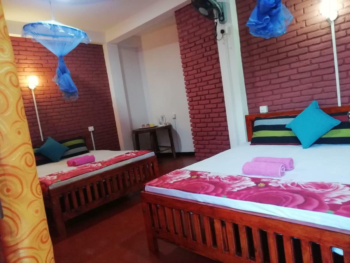 エッラ Eco Salient View Bed & Breakfast エクステリア 写真